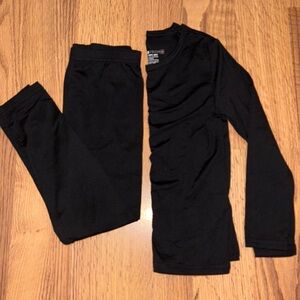 ❄️ Winter Thermal Set Black Long Sleeve Top and Pants size 4T-5T ❄️